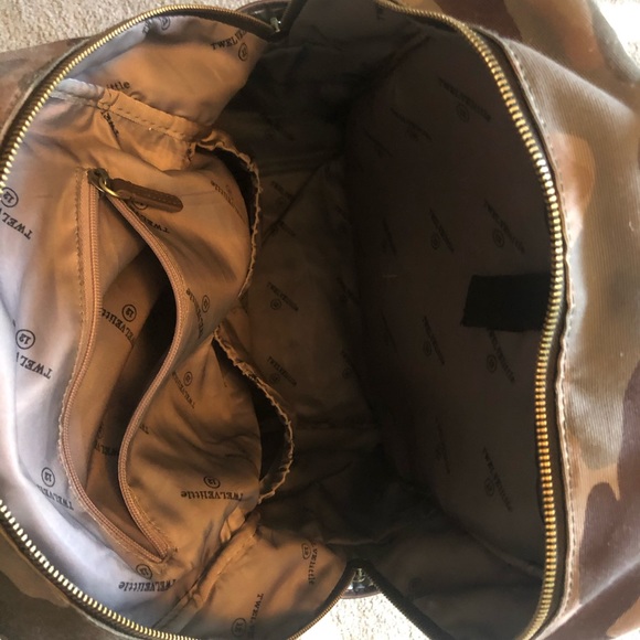 Twelve littles diaper bag - Picture 4 of 4